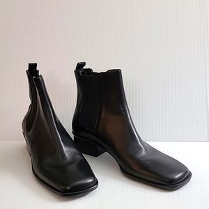 Talbot Women's Black Leather Ankle Boots
